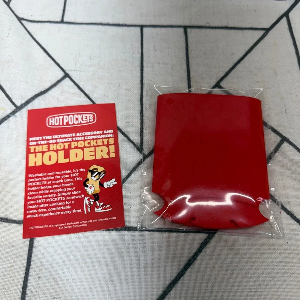 Hot Pockets Silicone Sandwich Holder One Size‎ Red Reusable Snack Sleeve Logo